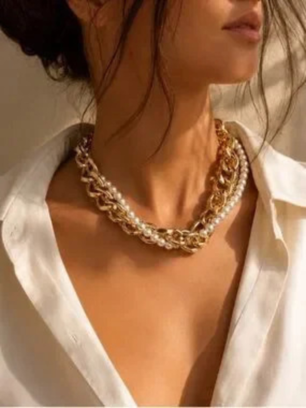 Gold Chain and Pearl Collar Necklace